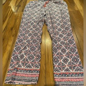 Old Navy Light Weight Beautiful Design Pants